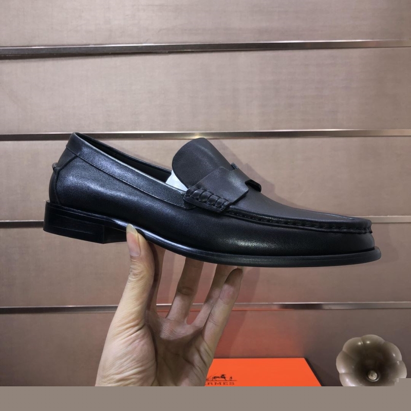 H**mes leather shoes